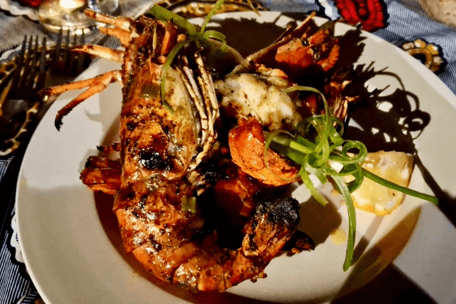 Food and beach, discover Mozambique with us