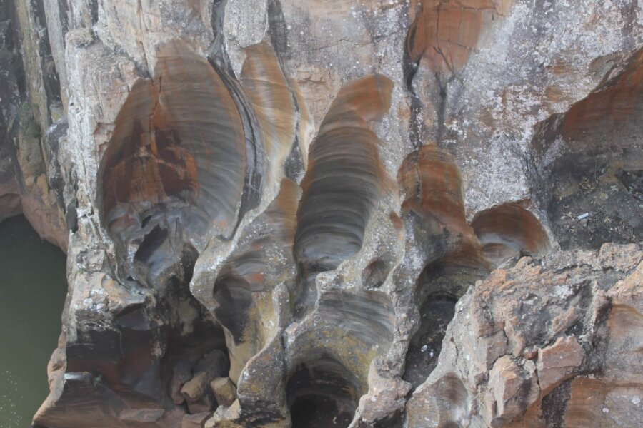 Bourkes Luck Potholes