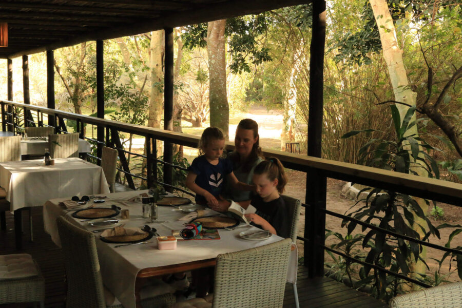 Lunch at Makakatana Bay Lodge