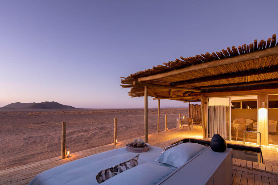 Sleepout experience in Namibia's Sossusvlei
