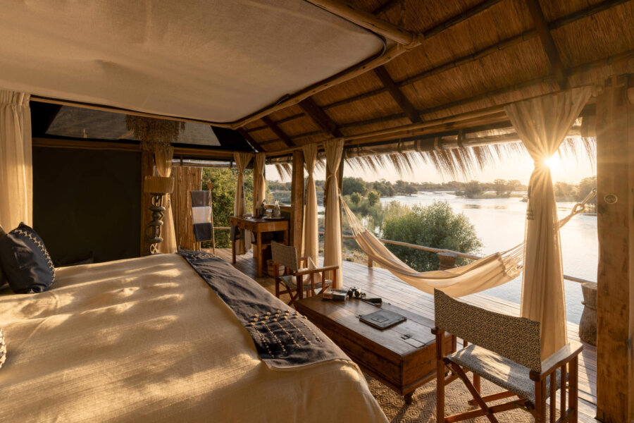 Honeymoon chalet overlooking the Zambezi River